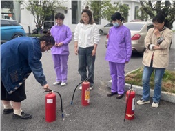 華遠康養(yǎng)筑牢安全防線，全面開展消防安全大檢查
